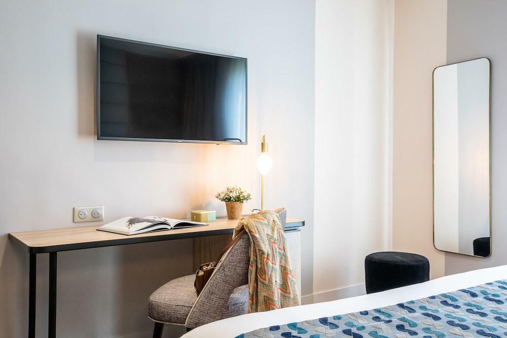 Hotel Nude Parijs